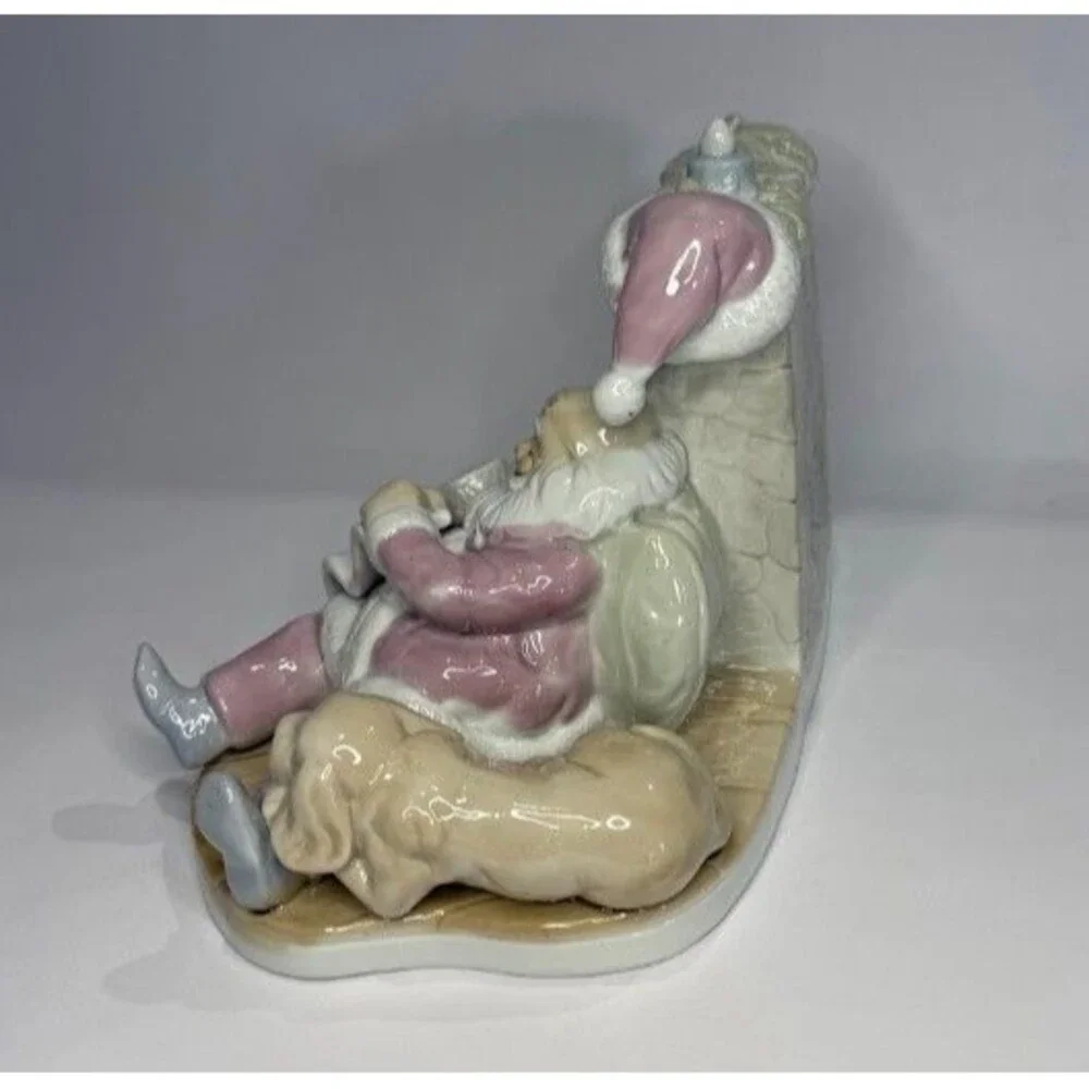 Porcelain Santa Fireplace Figurine Sleeping Dog Christmas Mantel Decor Vintage